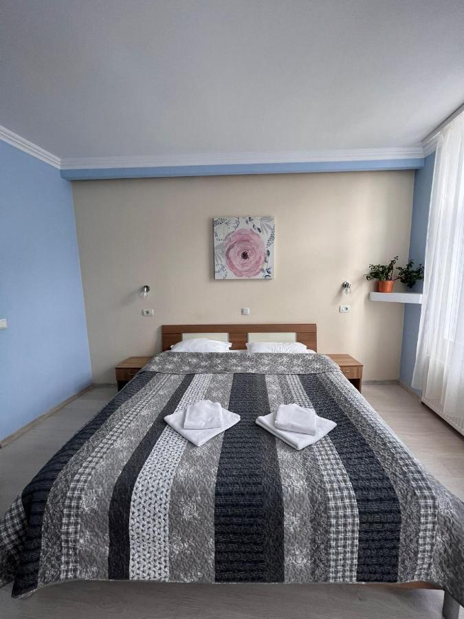 Pension Old City Брашов Екстериор снимка