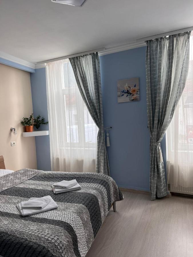 Pension Old City Брашов Екстериор снимка