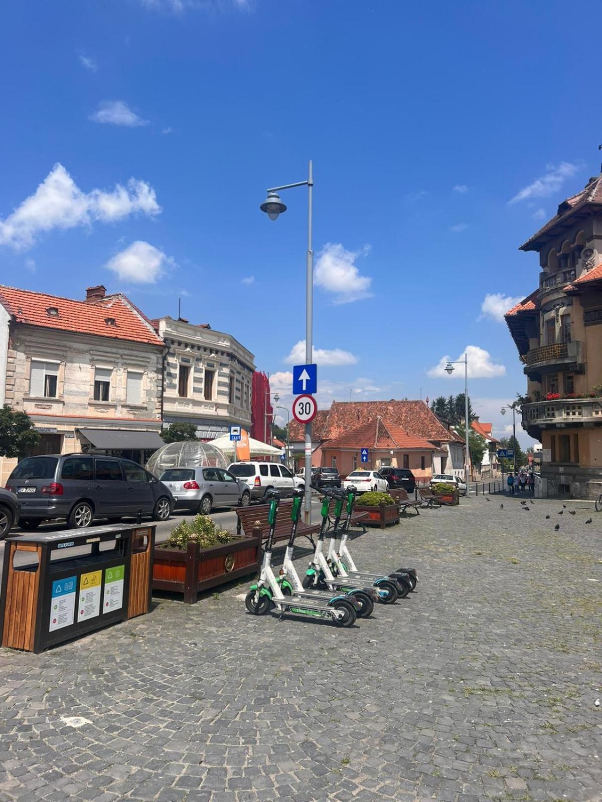 Pension Old City Брашов Екстериор снимка